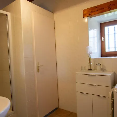 Maison Avec Jacuzzi Partage Et Jardin, Proche Dordogne *